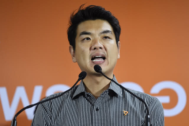 "หมอก้อง" ไม่เห็นด้วยล่ารายชื่อ "ปิยบุตร"  ลั่น ควรออกไปจากประเทศไทย!