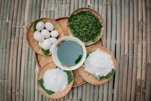 "อร่อยลิ้น ถิ่นลพบุรี"