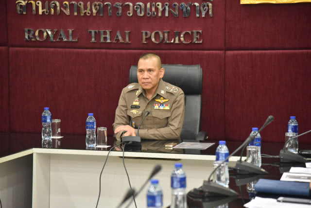 "ตร." ห้าม! จัดและเล่นปาร์ตี้โฟม ช่วงสงกรานต์