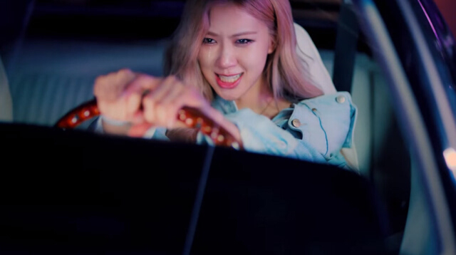 "BLACKPINK" สร้างสถิติใหม่ "KILL THIS LOVE" ครอง 2 อันดับแรกมาแรงที่สุดบน Youtube
