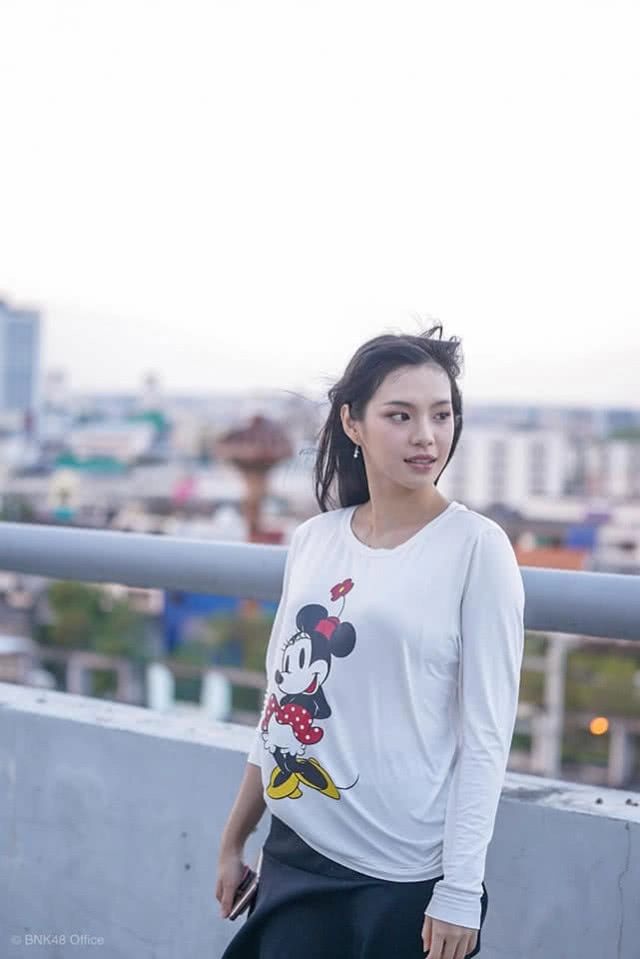 โอตะร่วมยินดี "เฌอปรางBNK48" ประกาศจบ ป.ตรีแล้ว