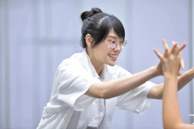 โอตะร่วมยินดี "เฌอปรางBNK48" ประกาศจบ ป.ตรีแล้ว