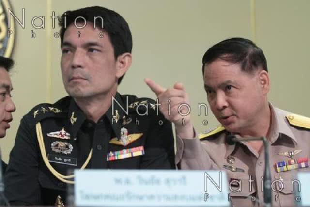 "โฆษก คสช." สวน "ธนาธร" ยันไม่ได้กลั่นแกล้ง