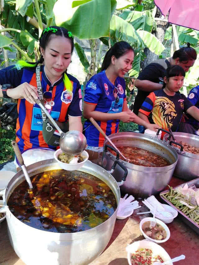 (คลิปข่าว) มุมอีกด้านของ "นรกทีมเยือน"