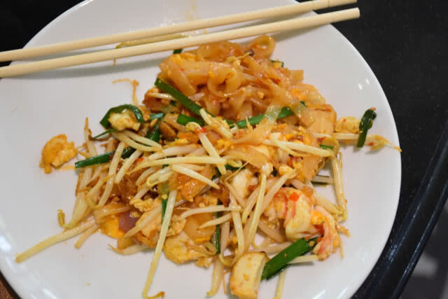 อร่อยปักหมุด : เทศกาลข้าวแช่ตำรับหัวช้าง ณ ห้องอาหารมิสสยาม โรงแรมหัวช้างเฮอริเทจ กรุงเทพฯ