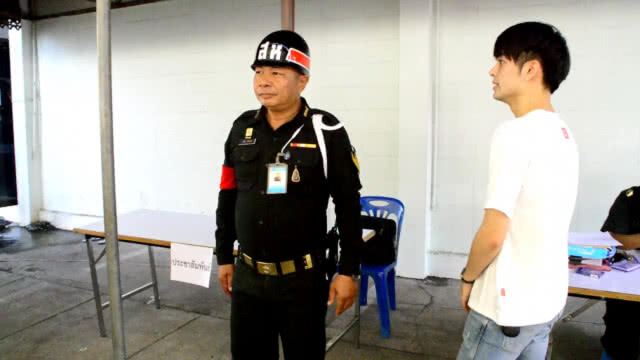 พระเอกลิเกเงินล้าน "ศรราม น้ำเพชร" ผ่อนผันทหาร