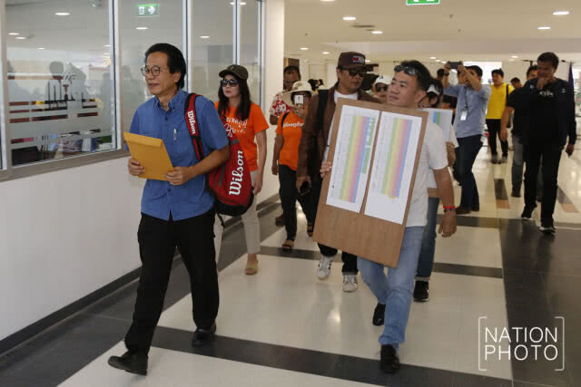 "ทศพร"อยากสอนสูตรคณิตศาสตร์ให้ 7 กกต.
