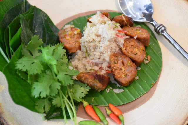 อร่อยปักหมุด : อาหารมื้อกลางวันช่วงหน้าร้อน ร้าน R-HAAN ทองหล่อซอย 9