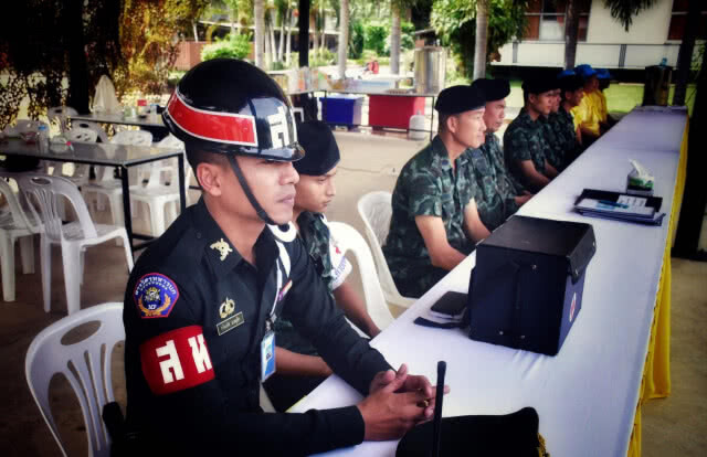 กองทัพ ตั้งจุดบริการ ปชช. 564 จุด ช่วงสงกรานต์
