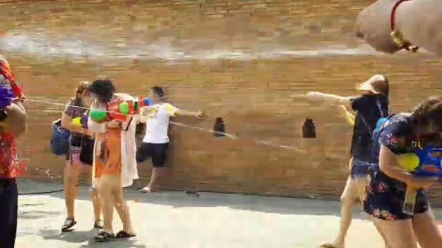ระดม 2,000 นาย ดูแลความปลอดภัยปี๋ใหม่เมือง