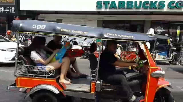 ระดม 2,000 นาย ดูแลความปลอดภัยปี๋ใหม่เมือง