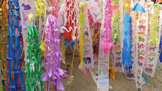 เปิดงานประเพณีปี๋ใหม่เมืองคึกคัก