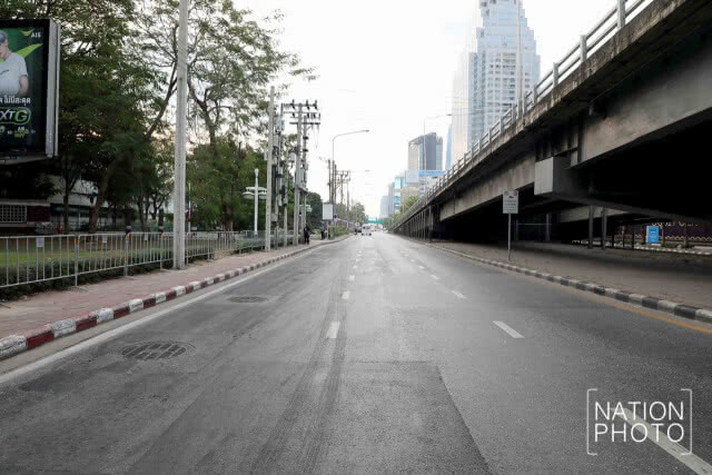 เช้าแรกวันสงกรานต์! ถนนสายหลักโล่งทุกสาย