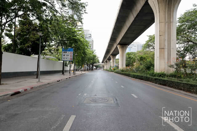 เช้าแรกวันสงกรานต์! ถนนสายหลักโล่งทุกสาย