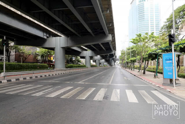 เช้าแรกวันสงกรานต์! ถนนสายหลักโล่งทุกสาย