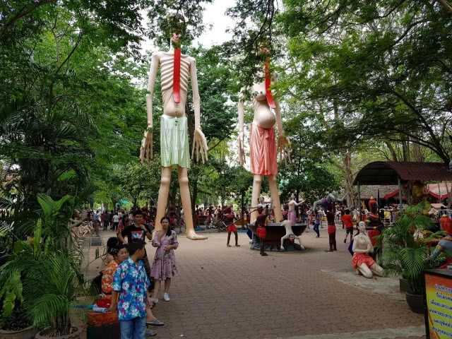 แห่ไหว้พระขอพร "หลวงพ่อใหญ่" วัดม่วง