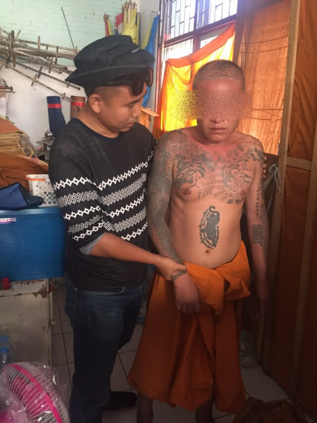 รวบพระแอบกินเหล้ามีปากเสียงกัน กระทืบอีกฝ่ายมรณภาพ