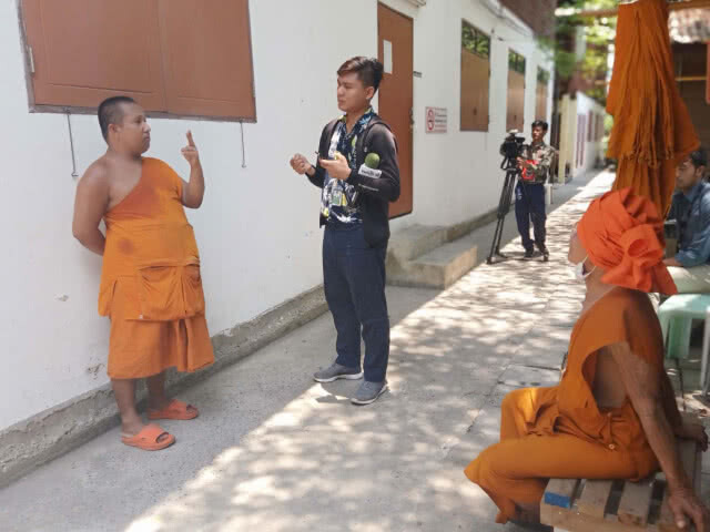พระ!! กระทืบชายพิการสมอง อ่วม !!