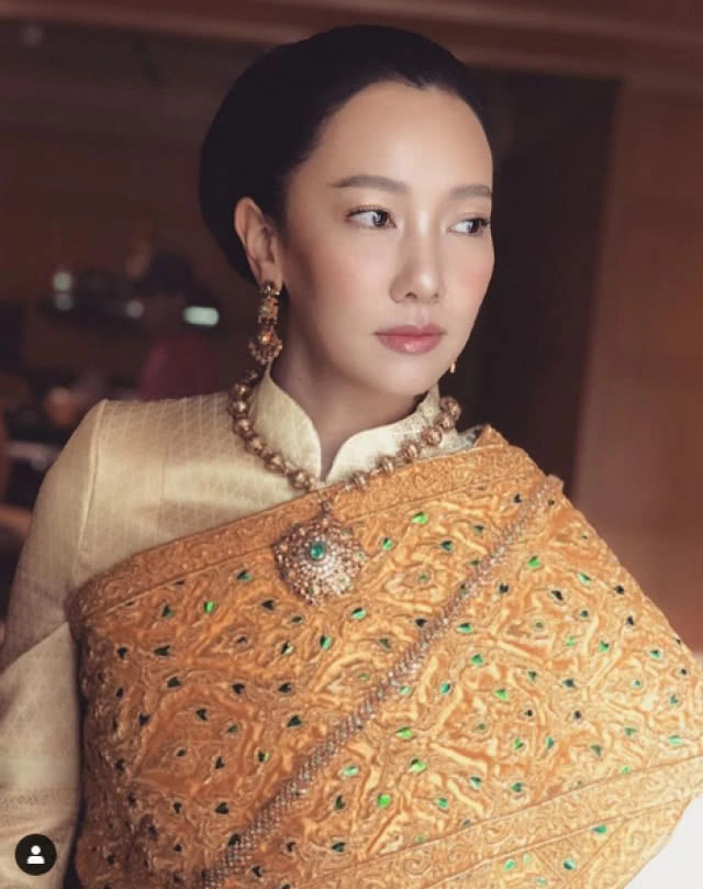 ครบเครื่องเรื่องชุดไทย...ไว้ใจ "นุ่น วรนุช" ยุคไหนก็สวยสะกด