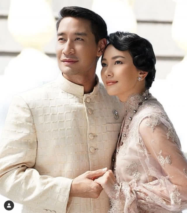 ครบเครื่องเรื่องชุดไทย...ไว้ใจ "นุ่น วรนุช" ยุคไหนก็สวยสะกด