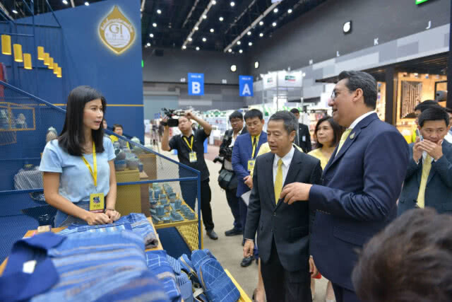 พาณิชย์ยกขบวนผู้ประกอบการ GI ไทยนำสินค้าหัตกรรมบุกงาน STYLE