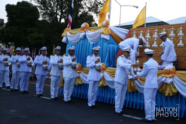 พิธีเสกน้ำอภิเษกรวมจาก​กทม.และ 76 จังหวัด เพื่อทำน้ำเทพมนตร์ เจริญพระพุทธมนต์ และทำน้ำพระพุทธมนต์