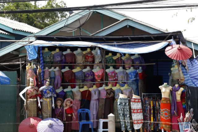 ศุกร์ (สุข) ละวัด : วัดไชยวัฒนาราม