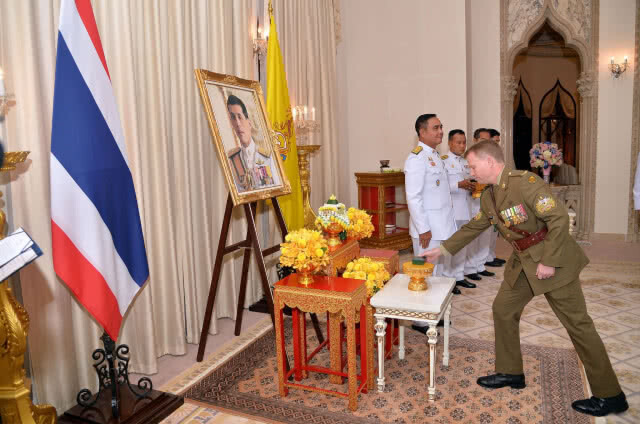 ฮีโร่ถ้ำหลวง เข้ารับพระราชทานเครื่องราชฯ