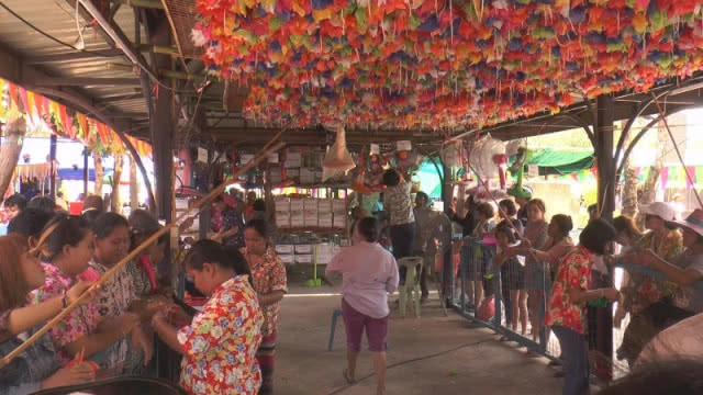 คึกคัก! โคราชจัดงานวันไหล