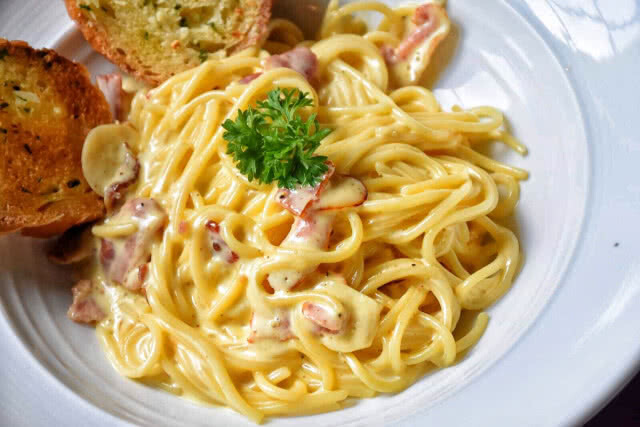 อร่อยปักหมุด : คิง จอร์จ ร้านอาหารสไตล์อังกฤษ ภายในโครงการ เดอะ เคนซิงตั้น เขาใหญ่