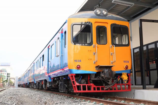 นายกฯ เปิดสถานีรถไฟด่านพรมแดนบ้านคลองลึก เชื่อมระบบราง ไทย - กัมพูชา