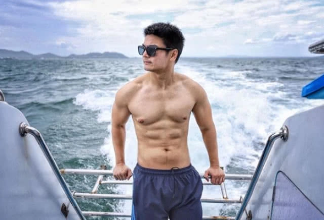 เบื้องหลังหุ่นแซบ! "กิก ดนัย" ที่แท้มีน้องชายเทรนเนอร์ดูแล