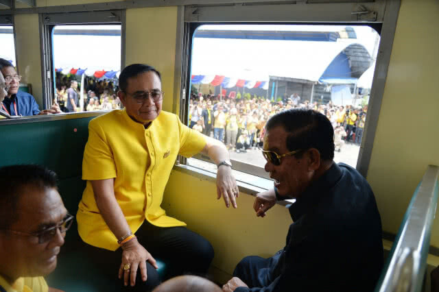 "บิ๊กป้อม" เผย จนท.ดูแลความเรียบร้อยช่วง "พระราชพิธี" ลั่น ทุกอย่างต้องปลอดภัย