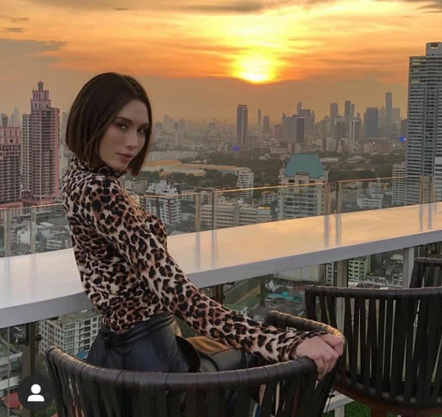 รวมลุคดาราคนดัง มาในมาดสาวมั่น "หั่นผมสั้น รับ Summer"