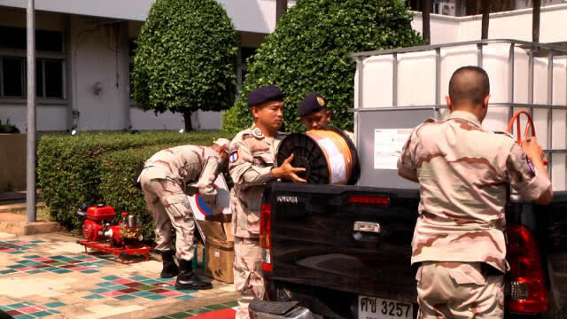ลำปางรับมอบอุปกรณ์สนับสนุนดับไฟป่า
