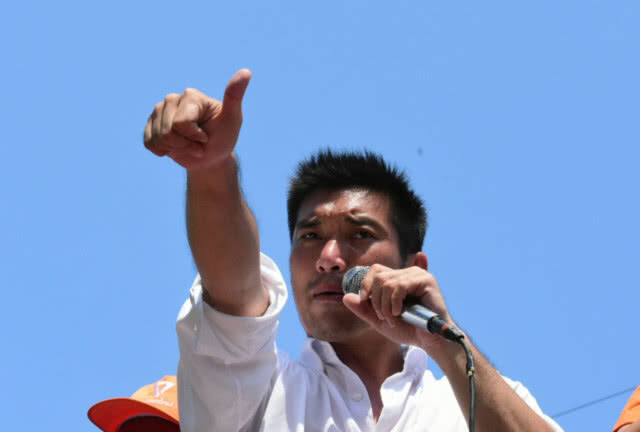 โฆษกเพื่อชาติ หวังกกต.เท่าเทียมคดีหุ้น "ธนาธร" ยุติธรรมเหมือนกรณี "ประยุทธ์" เป็นจนท.รัฐ