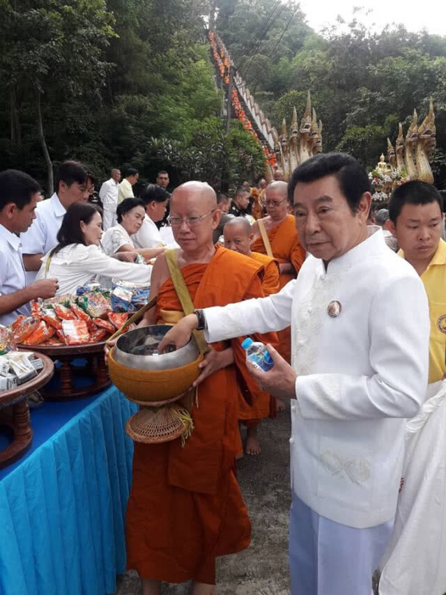 "สุรพล"เผยไม่ตกใจ-กำลังใจดีเยี่ยม หลังกกต.แจกใบส้ม