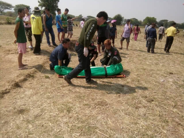 หนุ่มใหญ่ลง งมหอย สุดท้ายกลายเป็นศพ