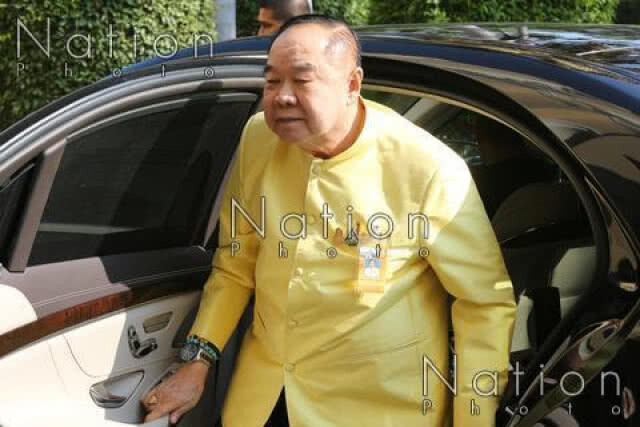 "บิ๊กตู่" บอกครั้งที่ 100 กกต.ฟัน "ธนาธร" ไม่ใช่ใบสั่งคสช.