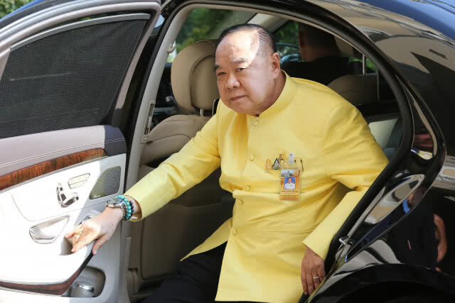 "บิ๊กป้อม" ซัด "อินเวสติ้ง" ปล่อยข่าวติดอันดับเศรษฐีเอเชีย