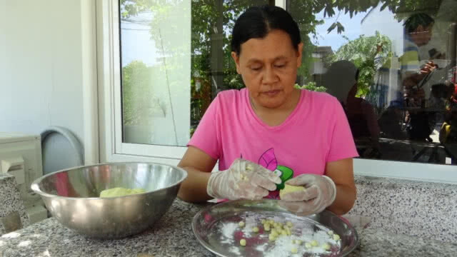 บัวลอยทุเรียนของอร่อยเมืองระยอง