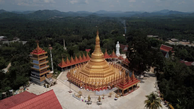 ศุกร์ (สุข) ละวัด : วัดสุวรรณคีรี