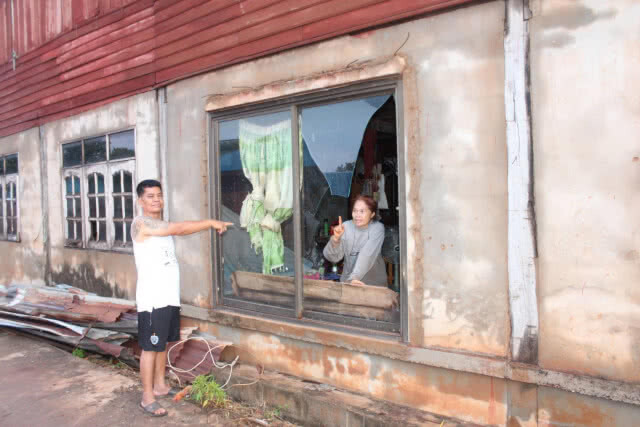 สุดซวย! เพิ่งซ่อม​เสร็จ ​4 วัน พายุฤดูร้อน​ถล่ม​บ้านรอบสอง