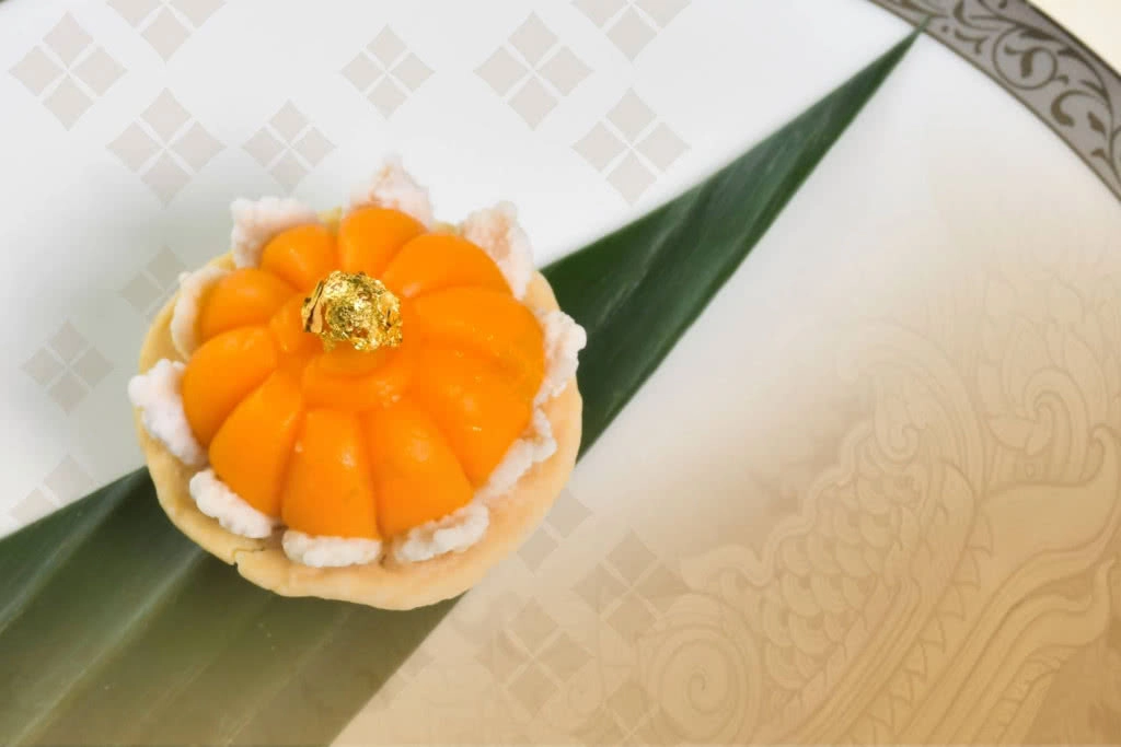 การบินไทยเสิร์ฟขนมหวานเมนูพิเศษในโอกาสมหามงคลพระราชพิธีบรมราชาภิเษก