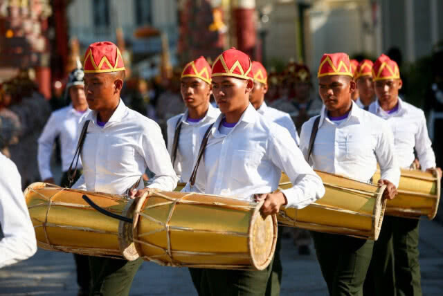 ประมวลภาพ การฝึกซ้อมใหญ่เสมือนจริงริ้วขบวนราบใหญ่ ในพิธีการงานพระราชพิธีบรมราชาภิเษก