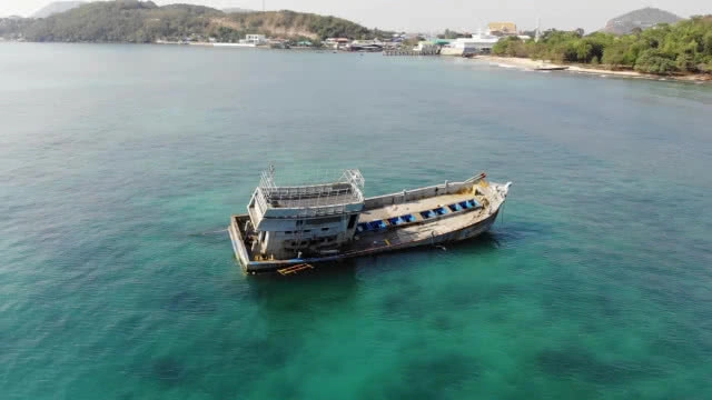 ระงับดำน้ำ "หมู่เกาะแสมสาร" ไม่มีกำหนด!!