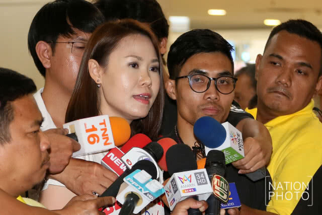 กลุ่มคนอยากเลือกตั้ง บุก กกต. ขอพบประธาน กกต. พร้อมยื่น 3 ข้อเรียกร้อง เกี่ยวกับผลการเลือกตั้ง