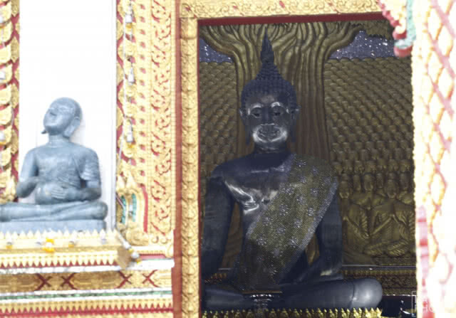 ศุกร์ (สุข) ละวัด : วัดบ้านหงาว