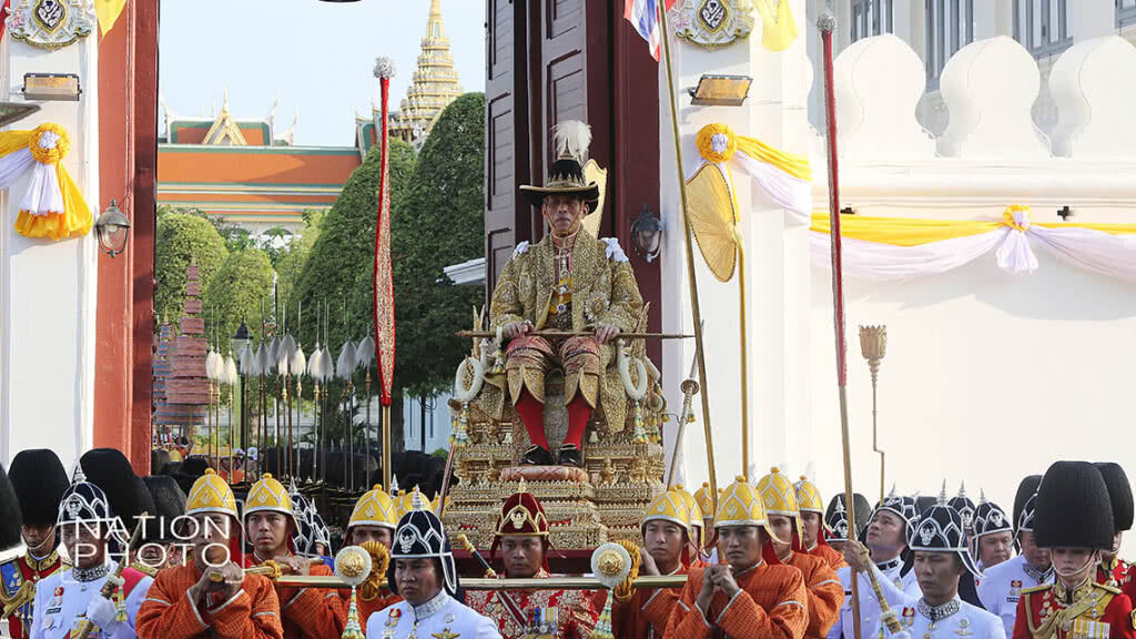 พระบาทสมเด็จพระเจ้าอยู่หัว เสด็จพระราชดำเนินเลียบพระนคร พระบาทสมเด็จพระเจ้าอยู่หัว เสด็จพระราชดำเนินเลียบพระนคร