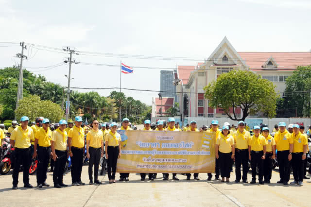 ขนส่งฯ ปล่อยแถวมอเตอร์ไซค์จิตอาสาบริการประชาชนฟรี